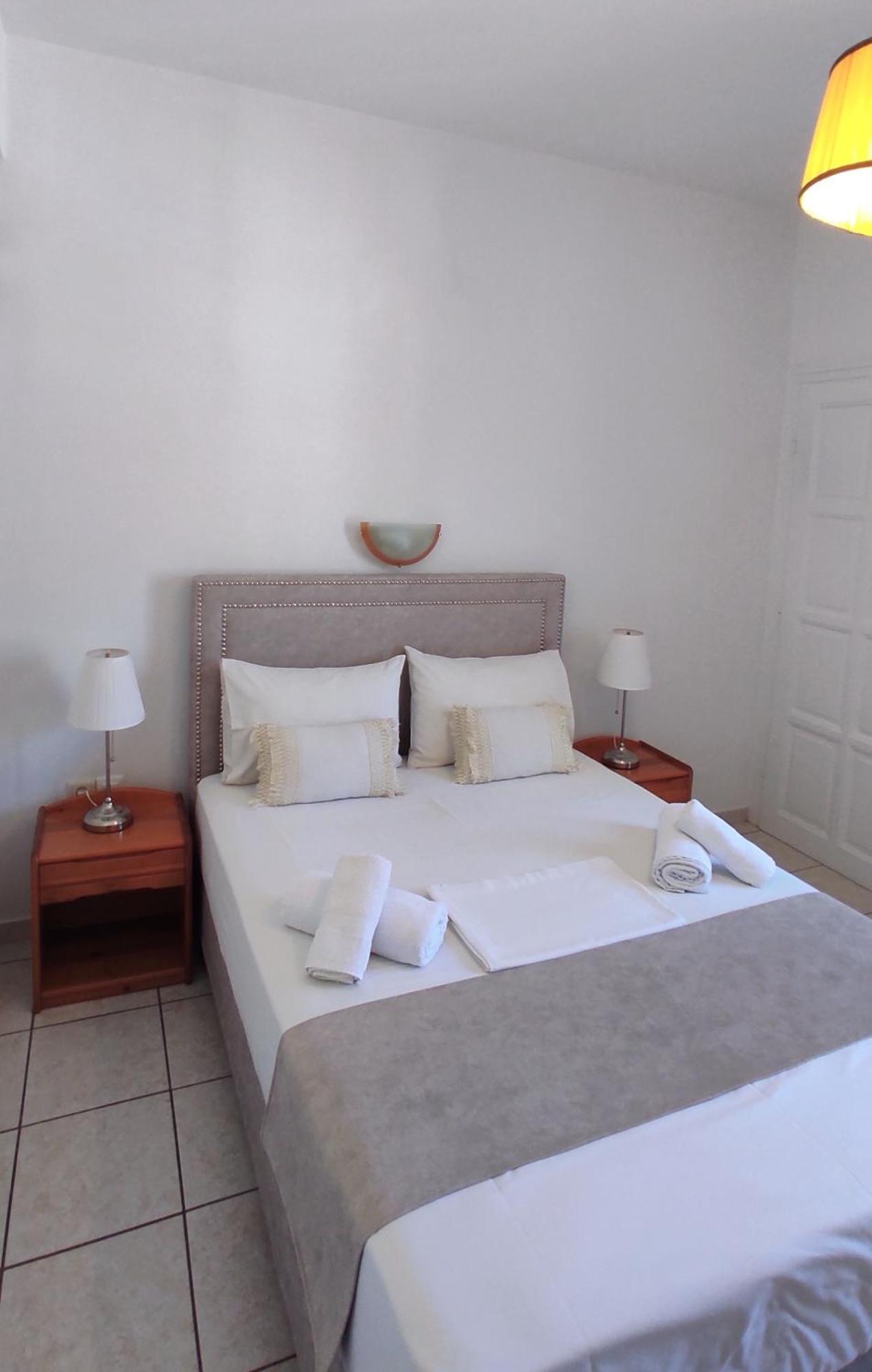 Astrofegia Rooms And Apartments Kamares  المظهر الخارجي الصورة