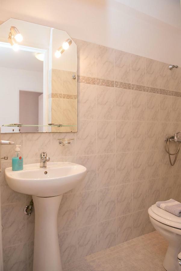 Astrofegia Rooms And Apartments Kamares  المظهر الخارجي الصورة